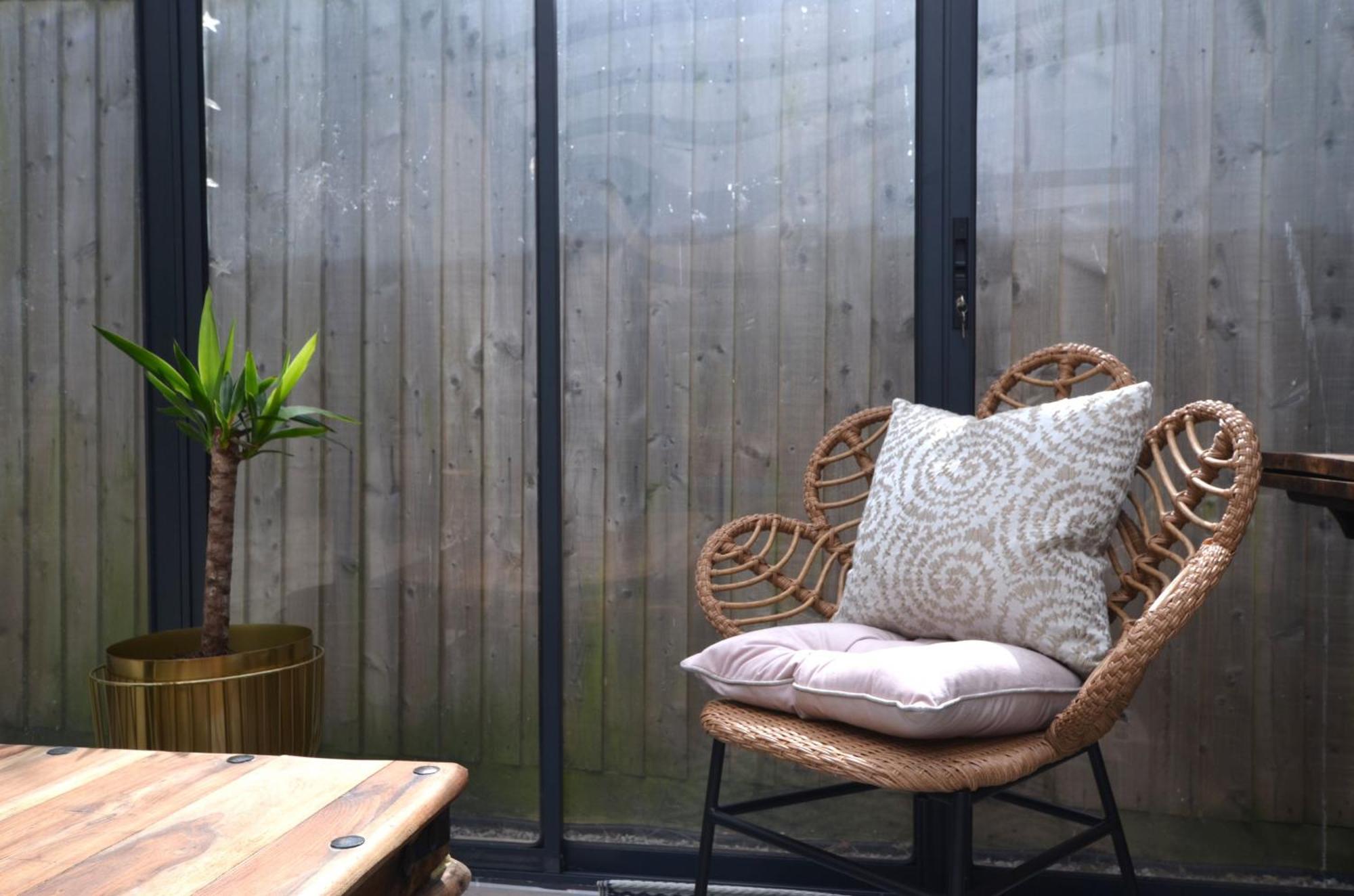 Holiday home 05 Queensway Gardens,